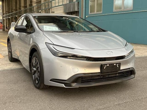 2024 TOYOTA Prius