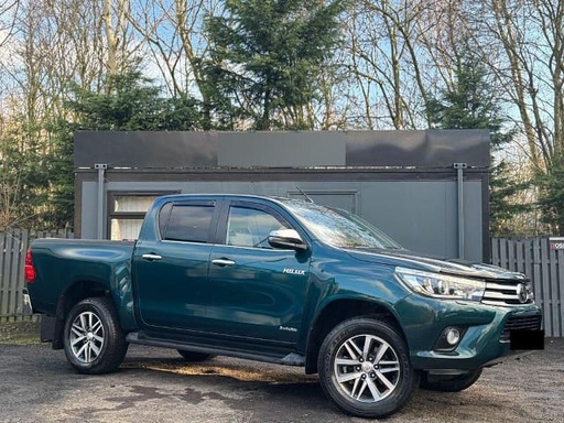 2018 TOYOTA Hilux