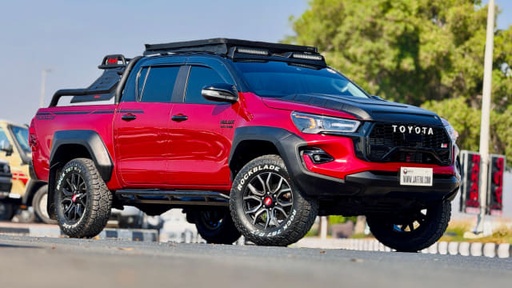 2022 TOYOTA Hilux