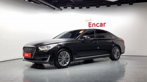 2018 Genesis EQ900