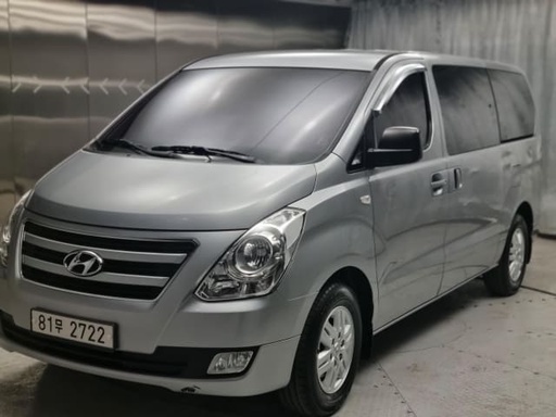 2017 HYUNDAI Grand Starex