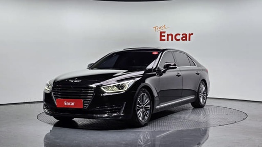 2018 Genesis EQ900