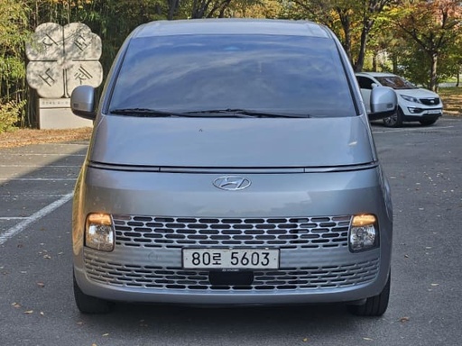 2022 HYUNDAI Staria