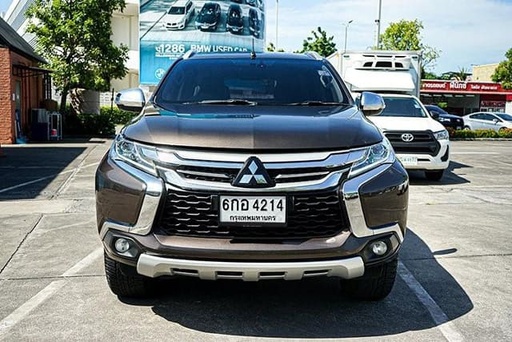 2017 MITSUBISHI Pajero