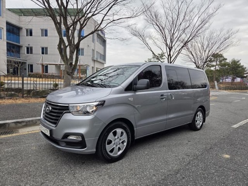 2018 HYUNDAI Grand Starex