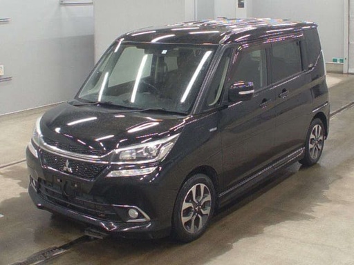 2018 MITSUBISHI Delica D2