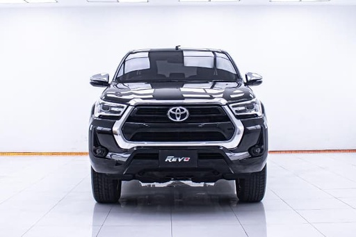 2022 TOYOTA Hilux