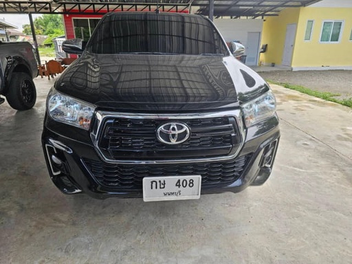 2017 TOYOTA Hilux