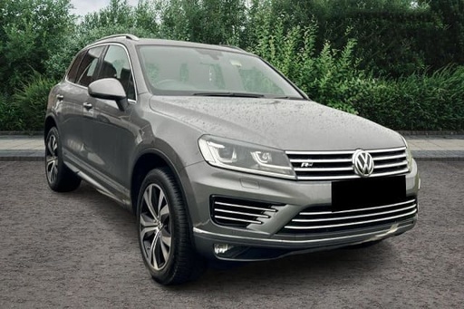 2016 VOLKSWAGEN Touareg