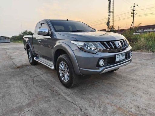 2017 MITSUBISHI Triton