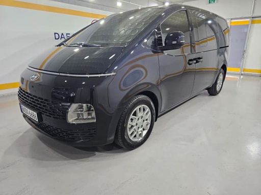 2024 HYUNDAI Staria