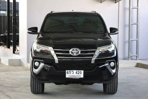 2017 TOYOTA Fortuner