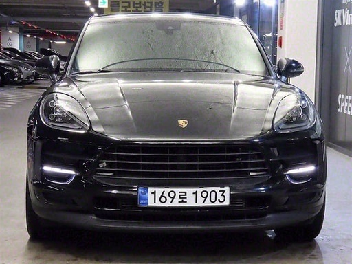2019 Porsche MACAN