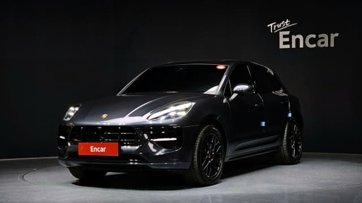2021 Porsche MACAN