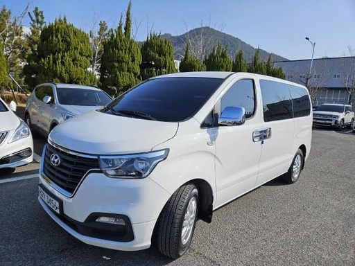 2020 HYUNDAI Grand Starex