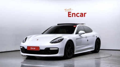 2018 Porsche Panamera