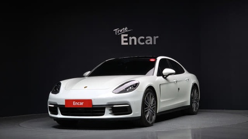 2018 Porsche Panamera