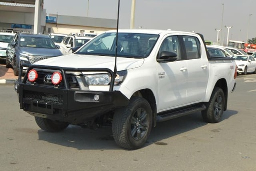 2023 TOYOTA Hilux