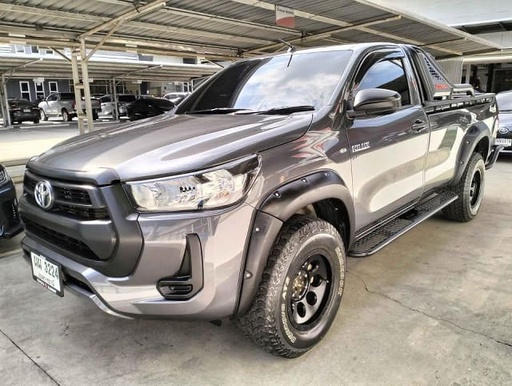 2023 TOYOTA Hilux