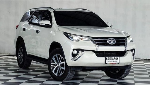 2017 TOYOTA Fortuner, 