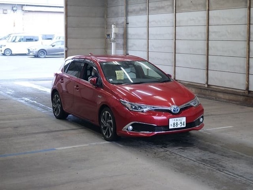 2017 TOYOTA Auris