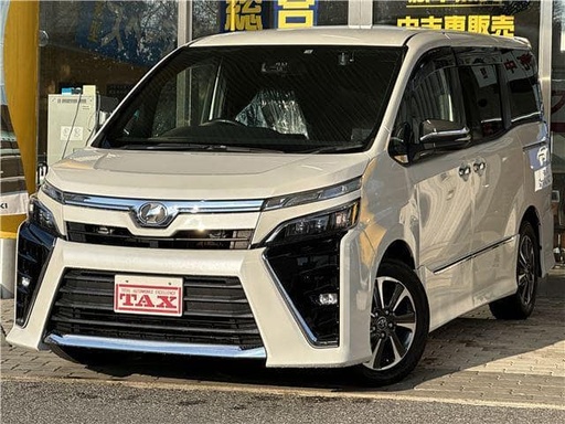 2018 TOYOTA Voxy