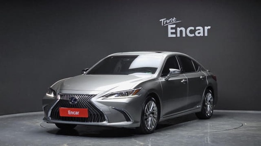 2021 LEXUS ES
