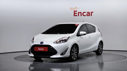 2019 TOYOTA Prius