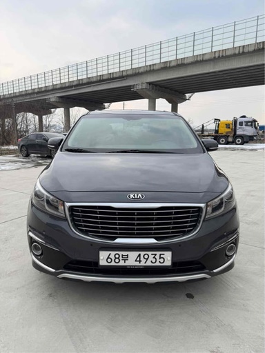 2017 KIA Carnival