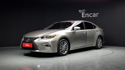 2017 LEXUS ES