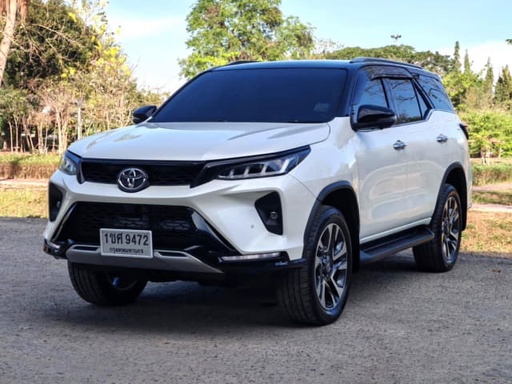 2021 TOYOTA Fortuner