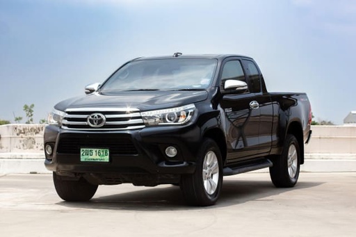 2017 TOYOTA Hilux, 