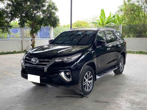 2018 TOYOTA Fortuner