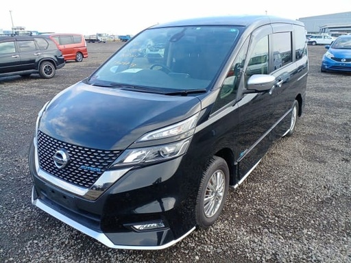 2018 NISSAN Serena