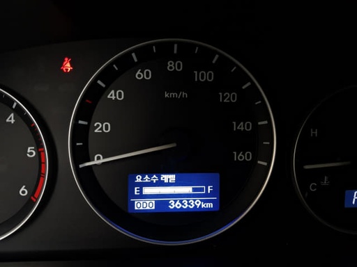 2021 HYUNDAI Grand Starex
