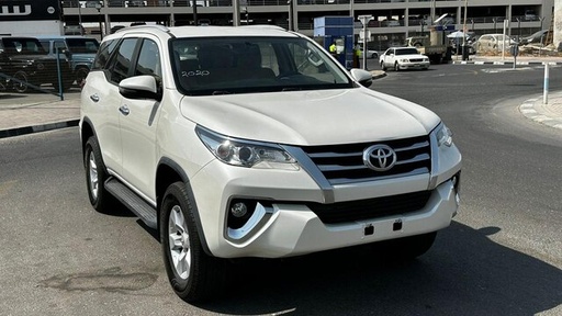 2020 TOYOTA Fortuner