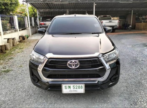 2019 TOYOTA Hilux