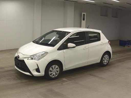 2018 TOYOTA Vitz