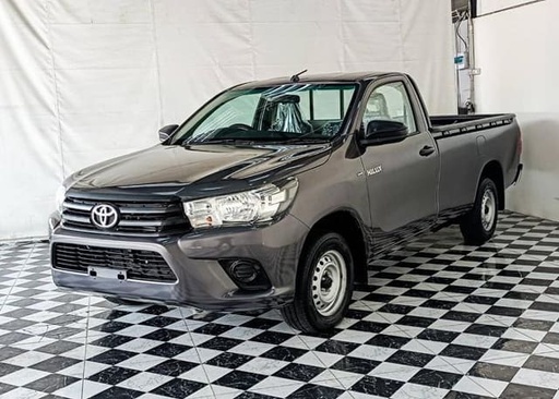 2018 TOYOTA Hilux