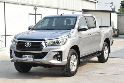 2020 TOYOTA Hilux