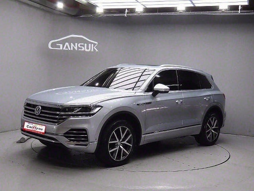2020 VOLKSWAGEN Touareg