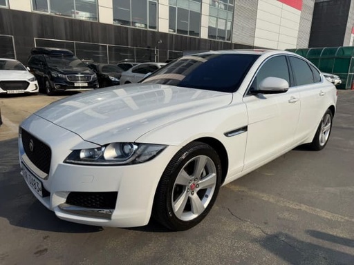2018 JAGUAR XF