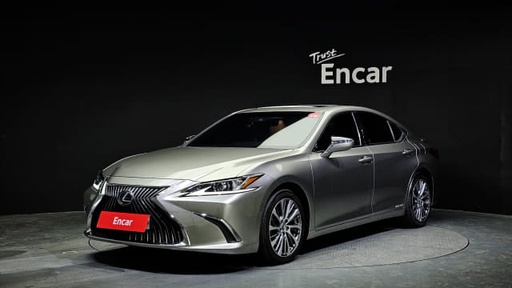 2021 LEXUS ES