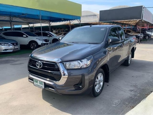2022 TOYOTA Hilux