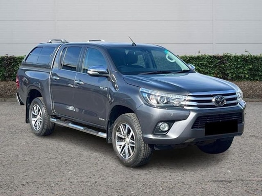 2016 TOYOTA Hilux