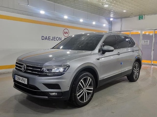 2020 VOLKSWAGEN Tiguan