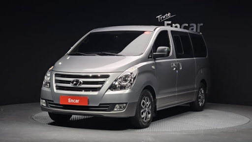 2018 HYUNDAI Grand Starex
