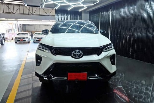 2022 TOYOTA Fortuner