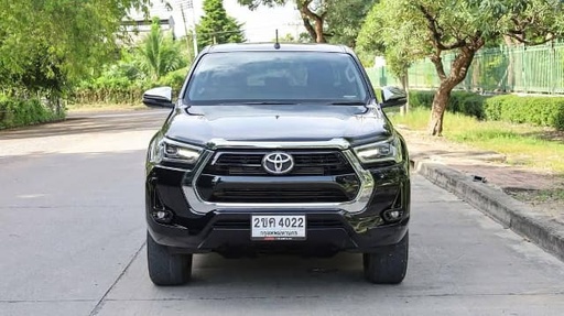 2021 TOYOTA Hilux
