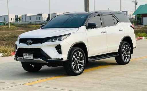 2023 TOYOTA Fortuner
